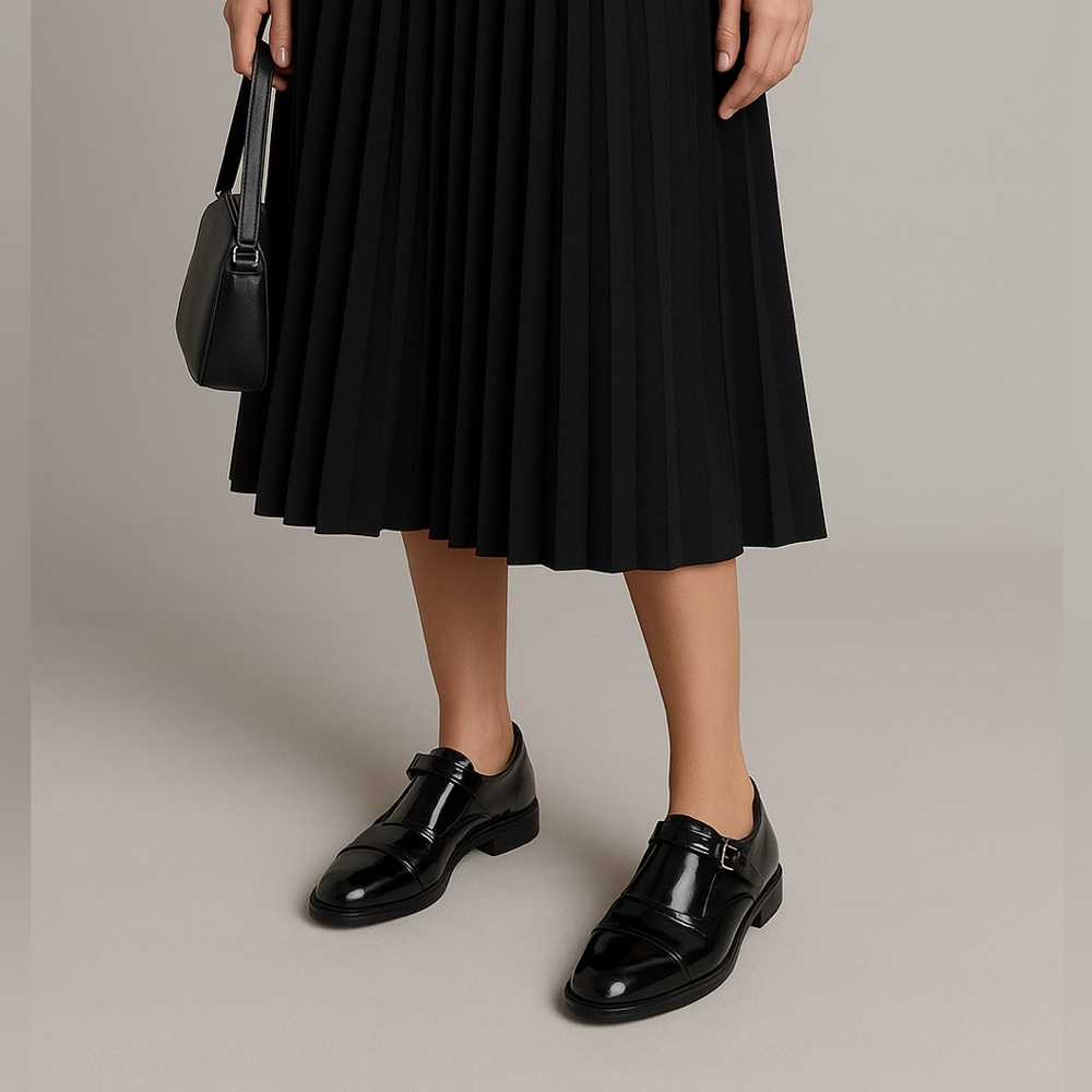 🗝️ Tod's Monkstrap Black Patent Leather Loafers Sleek Minimalist Design 🗝️